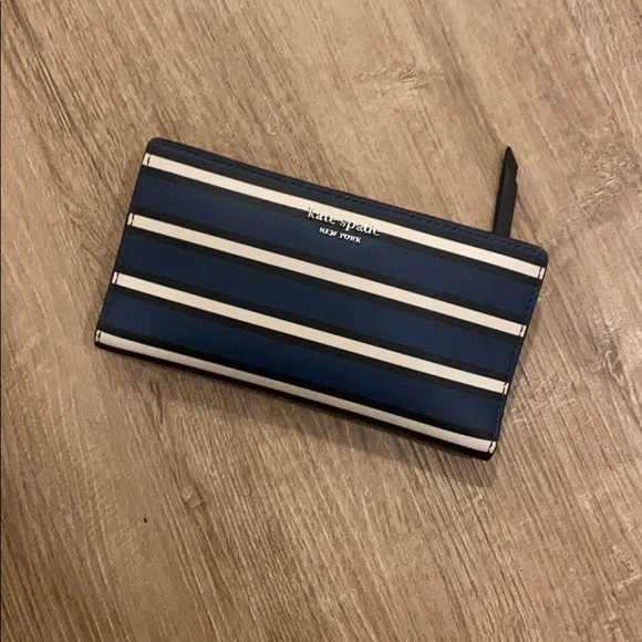 kate spade Handbags - kate spade laurel stacy striped wallet